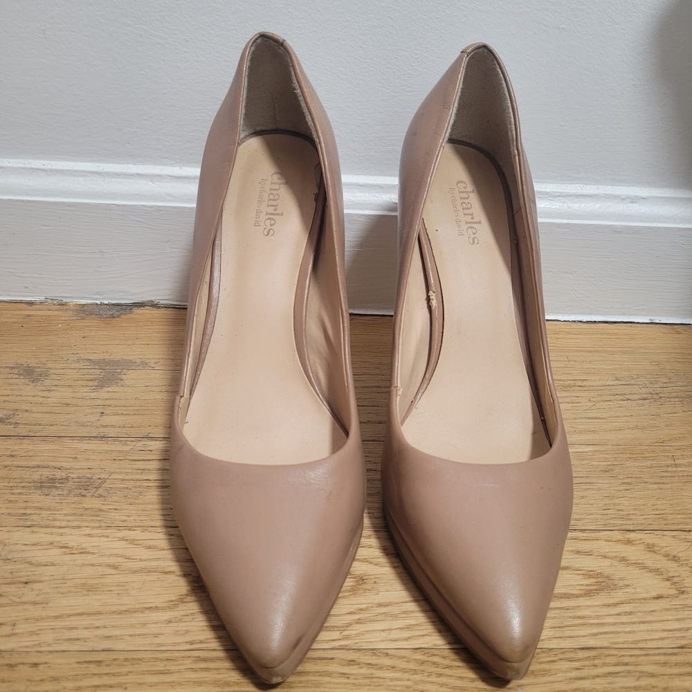 Charles By Charles David Women's Nude Pumps